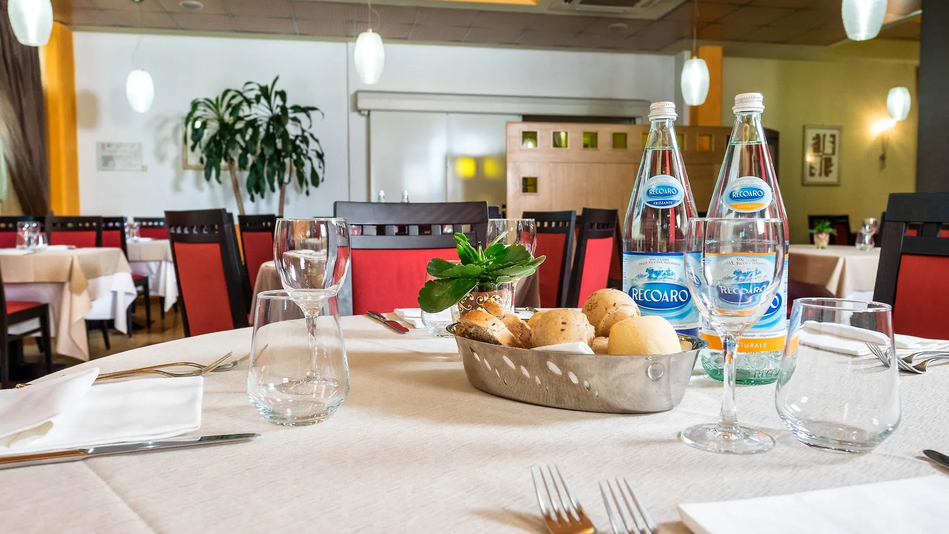 West Point Airport Hotel Dossobuono